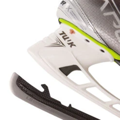 BAUER VAPOR HYPERLITE INTERMEDIATE HOCKEY SKATES 27 BAUER VAPOR HYPERLITE INTERMEDIATE HOCKEY SKATES -Hockey Shop BAUER VAPOR HYPERLITE HOCKEY SKATES CARBON LITE 425734ec d458 484c 887a 4dc3d295ab3e