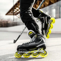 BAUER VAPOR X3.5 JUNIOR INLINE ROLLER SKATES -Hockey Shop BAUER VAPOR X3.5 INLINE ROLLER SKATES LIFESTYLE 2 ca96dedb ff79 43ba b748 1102368b75ac