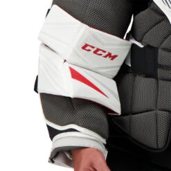 CCM EXTREME FLEX E5.9 INTERMEDIATE CHEST PROTECTOR -Hockey Shop CCM EXTREME FLEX E5.9 INTERMEDIATE CHEST PROTECTOR ELBOW