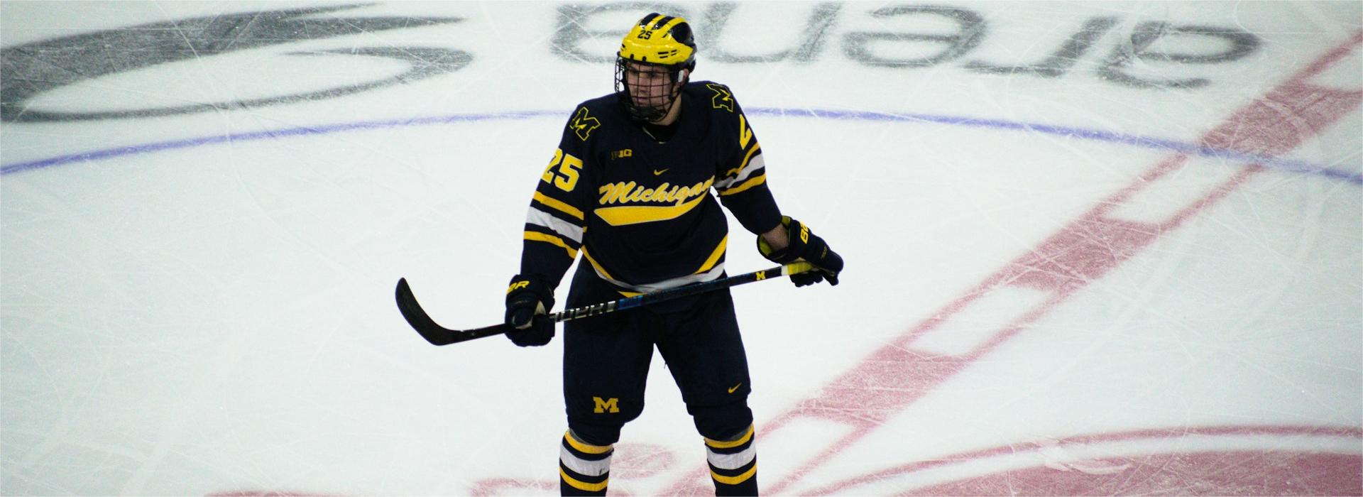 Hockey Shop -Hockey Shop lynda sanchez RcZPmmIxOxk unsplash